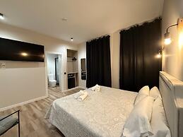 CC Opera Suites