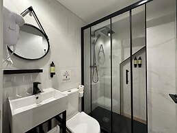 CC Opera Suites