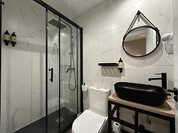 CC Opera Suites