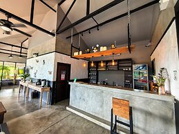 Sannot Riverside Boutique Hotel