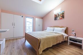 H&B apartments Laghidze