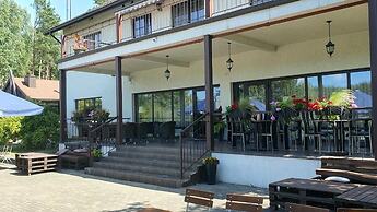 Laguna House