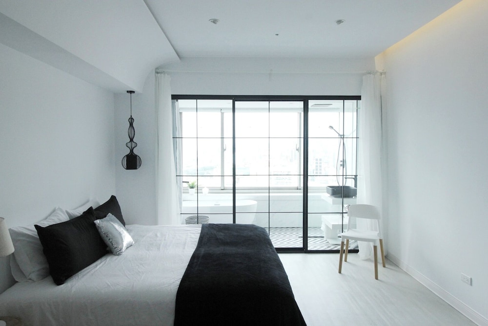 Urban Abode Apartment 1