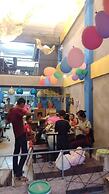 Mae Sot Commune and Camping