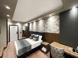 Grand Uskudar Hotel