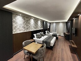 Grand Uskudar Hotel