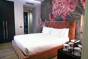 The Unique Hotel