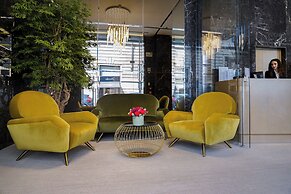 The Unique Hotel