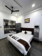 Relax Beach Resort