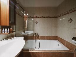 Elati Leisure -suites & apartments-