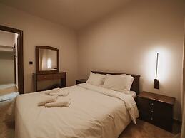 Elati Leisure -suites & apartments-