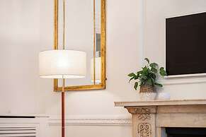 Beautiful Belgravia by Underthedoormat
