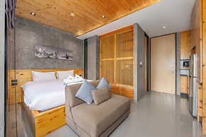 Studio at Relife by TropicLook