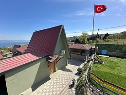 Patya BUNGALOV