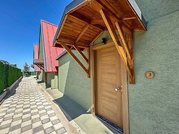Patya BUNGALOV