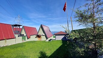 Patya BUNGALOV