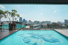 Good Choice And Elegant Studio Menteng Park Apartment