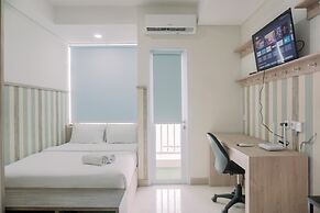Good Choice And Homey Studio Apartment At B Residence