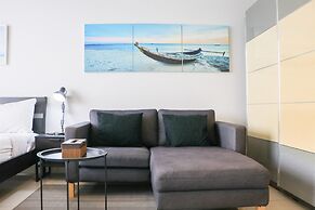 Spacious And Strategic Studio Apartment At Dago Suites