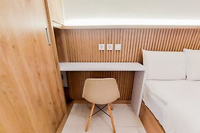 Comfy And Homey Studio At Sky House Bsd Apartment