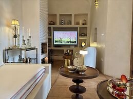 Riad LallaBaya
