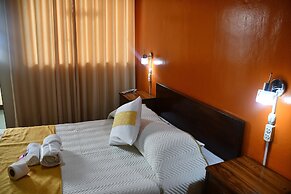 EXPRESS HOTEL