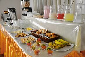 EXPRESS HOTEL
