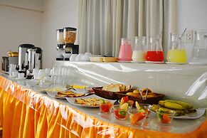 EXPRESS HOTEL