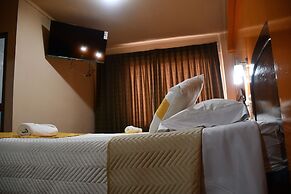 EXPRESS HOTEL