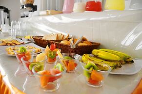 EXPRESS HOTEL