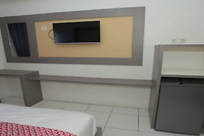 OYO Life 92859 Biant House