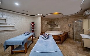 Golden Beach Resort & Spa