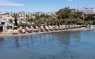 Golden Beach Resort & Spa