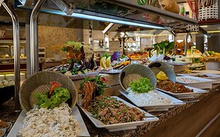 Golden Beach Resort & Spa