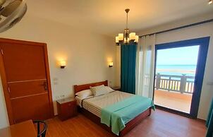 luxury half villa sea view team