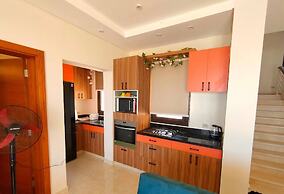 luxury half villa sea view team