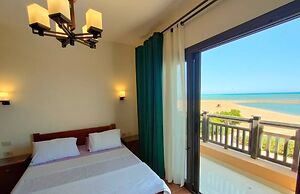 luxury half villa sea view team