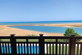 luxury half villa sea view team