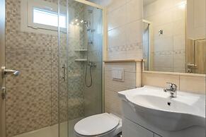 Mobile Homes with Shared Pool Rocco 2