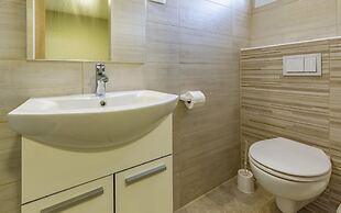Mobile Homes with Shared Pool Rocco 2