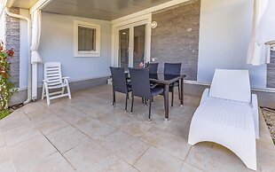 Mobile Homes with Shared Pool Rocco 2
