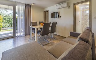 Mobile Homes with Shared Pool Rocco 2