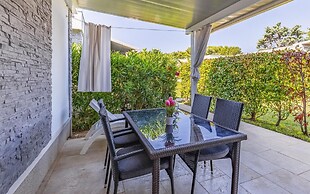 Mobile Homes with Shared Pool Rocco 2