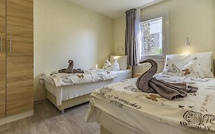 Mobile Homes with Shared Pool Rocco 2