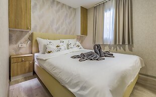 Mobile Homes with Shared Pool Rocco 2
