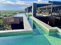 OVA CANCUN Y TULUM