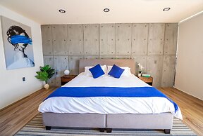 KUKO SUITES