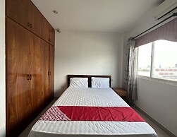 OYO 1215 3 Lu Hotel