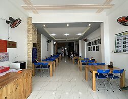 OYO 1215 3 Lu Hotel