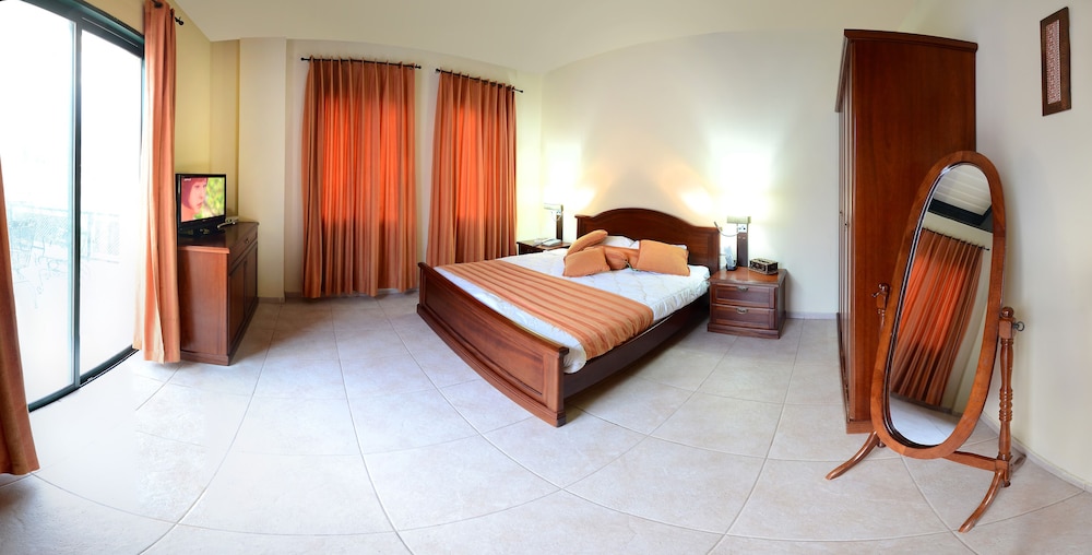 AL YASMEEN HOTEL